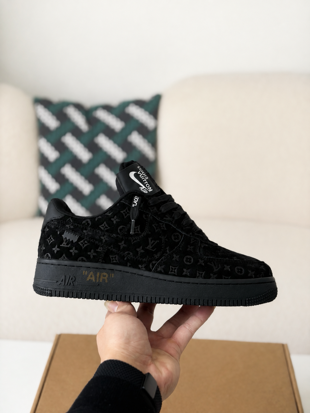 LV & AF1 Black